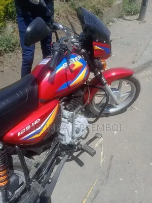 Bajaj Boxer 125 2026 Red