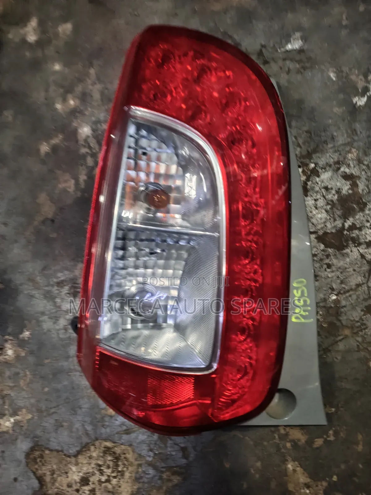 Taillight Passo 2015