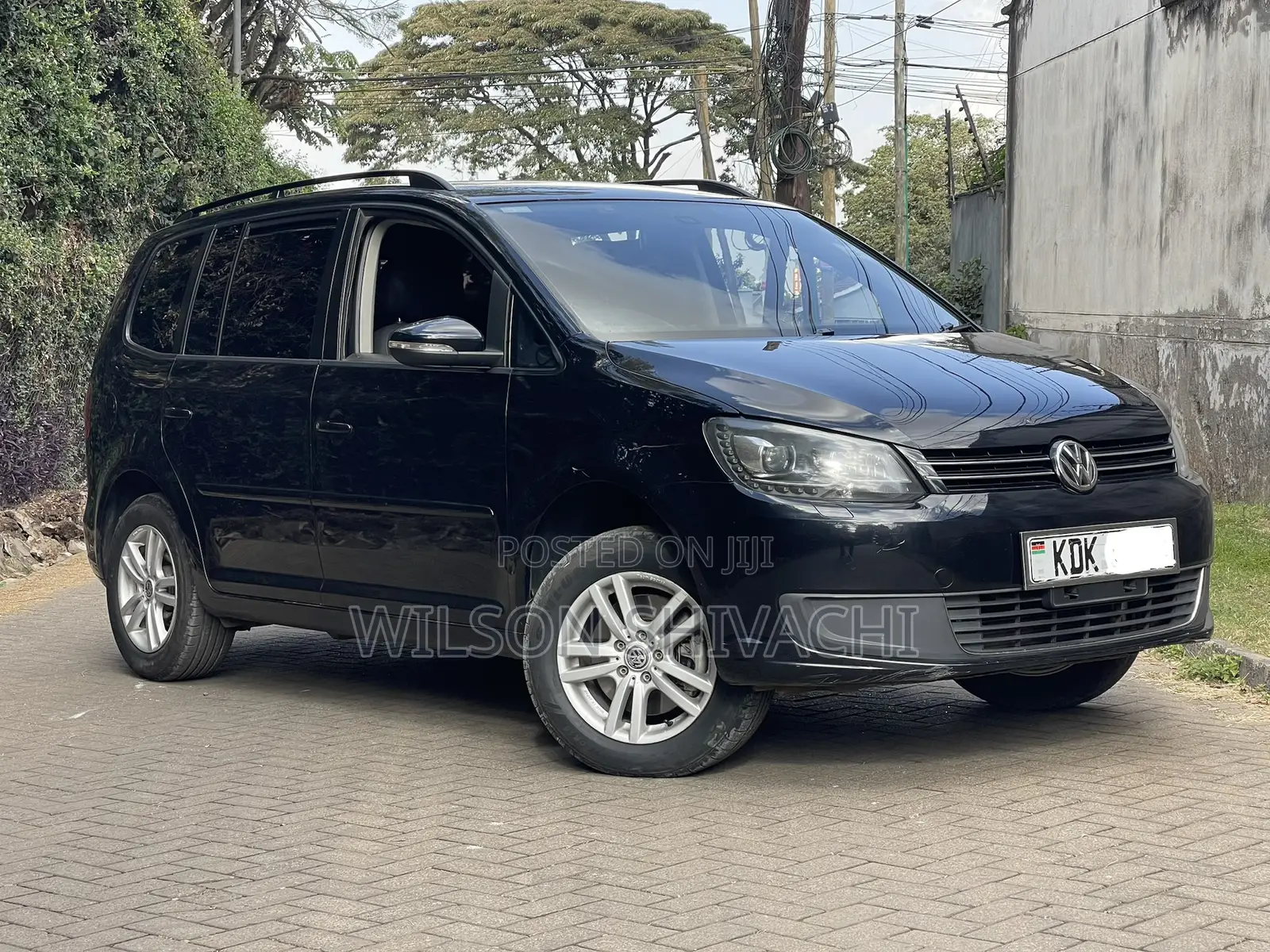 Volkswagen Touran 2015 Black
