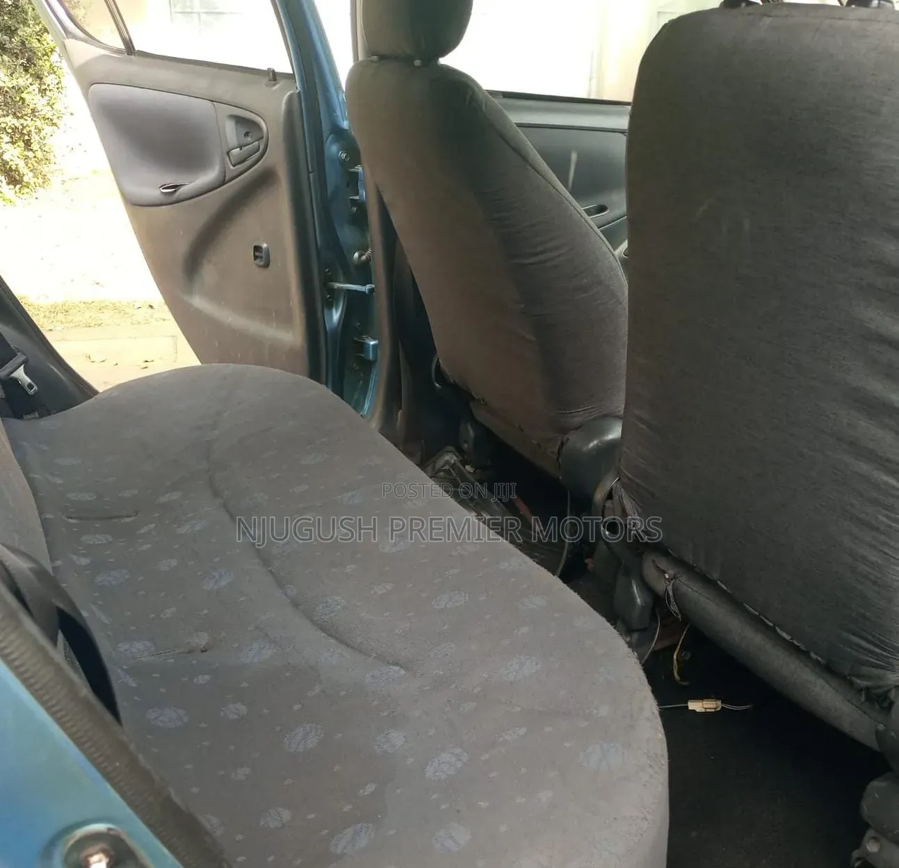Toyota Vitz 2002 Blue