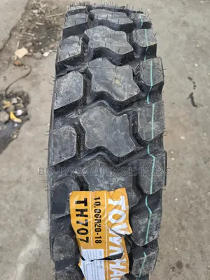 1000r20 Townhall Tires (Diff) Commercial.