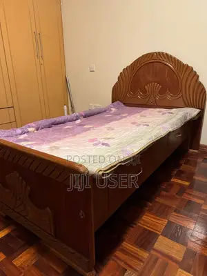 Single Bed and Mattress With Storage