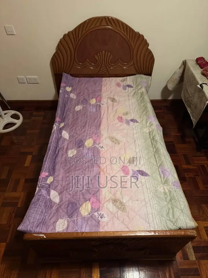 Single Bed and Mattress With Storage