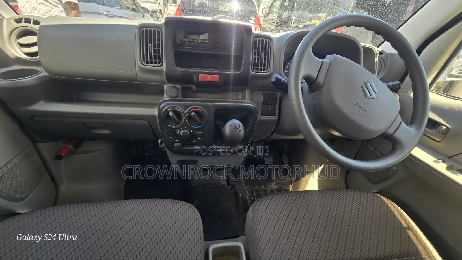 Suzuki EV 2019 White