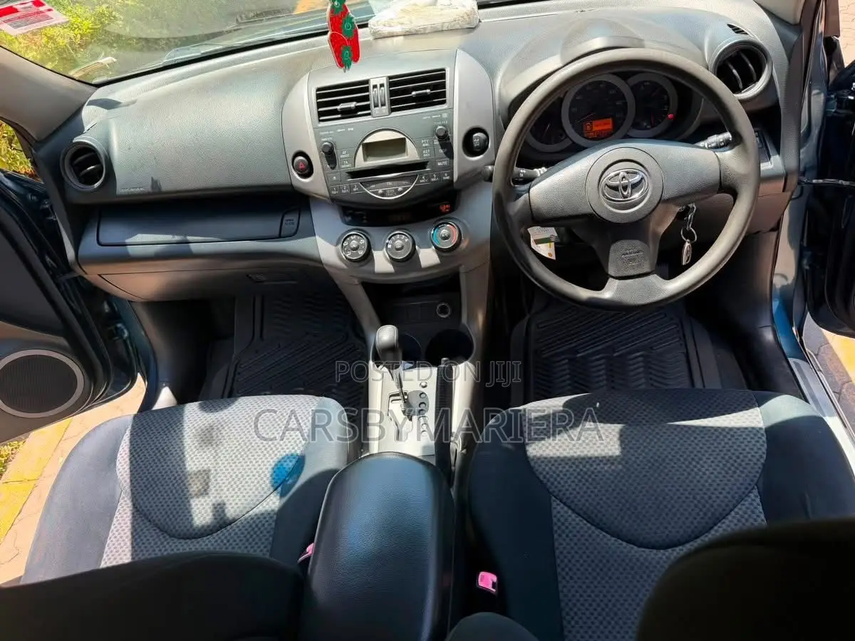 Toyota RAV4 2006 Blue