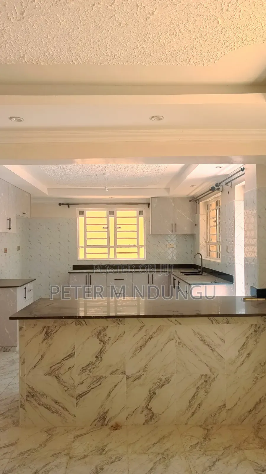 4bdrm Maisonette in Thome for rent