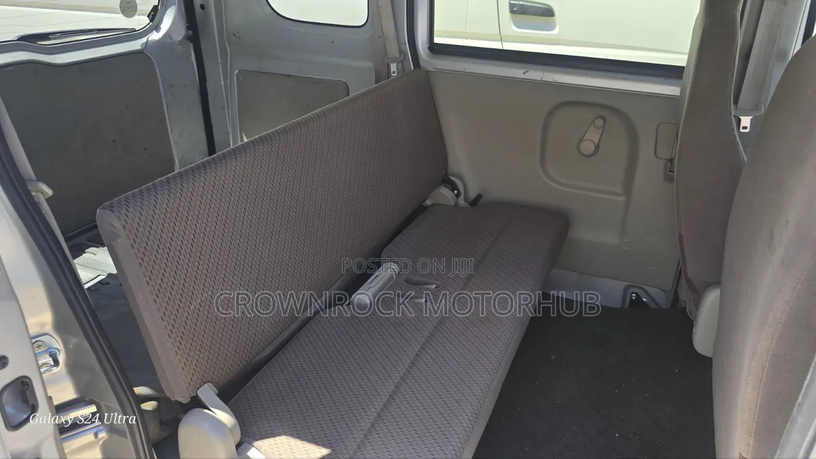 Suzuki EV 2019 Silver
