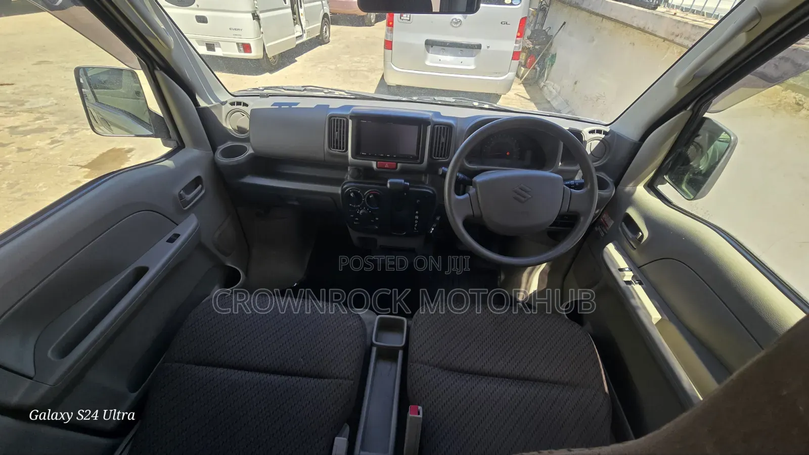 Suzuki EV 2019 Silver