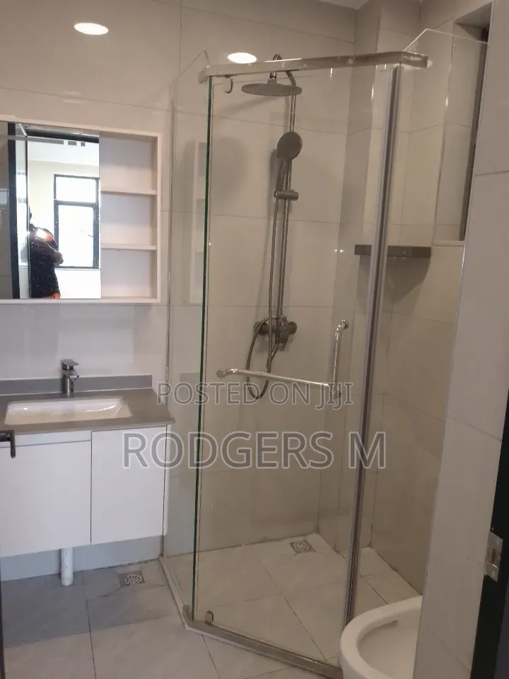 3bdrm Apartment in Riverside Drive for rent