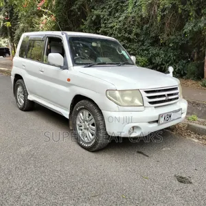 Mitsubishi Pajero IO 2003 White