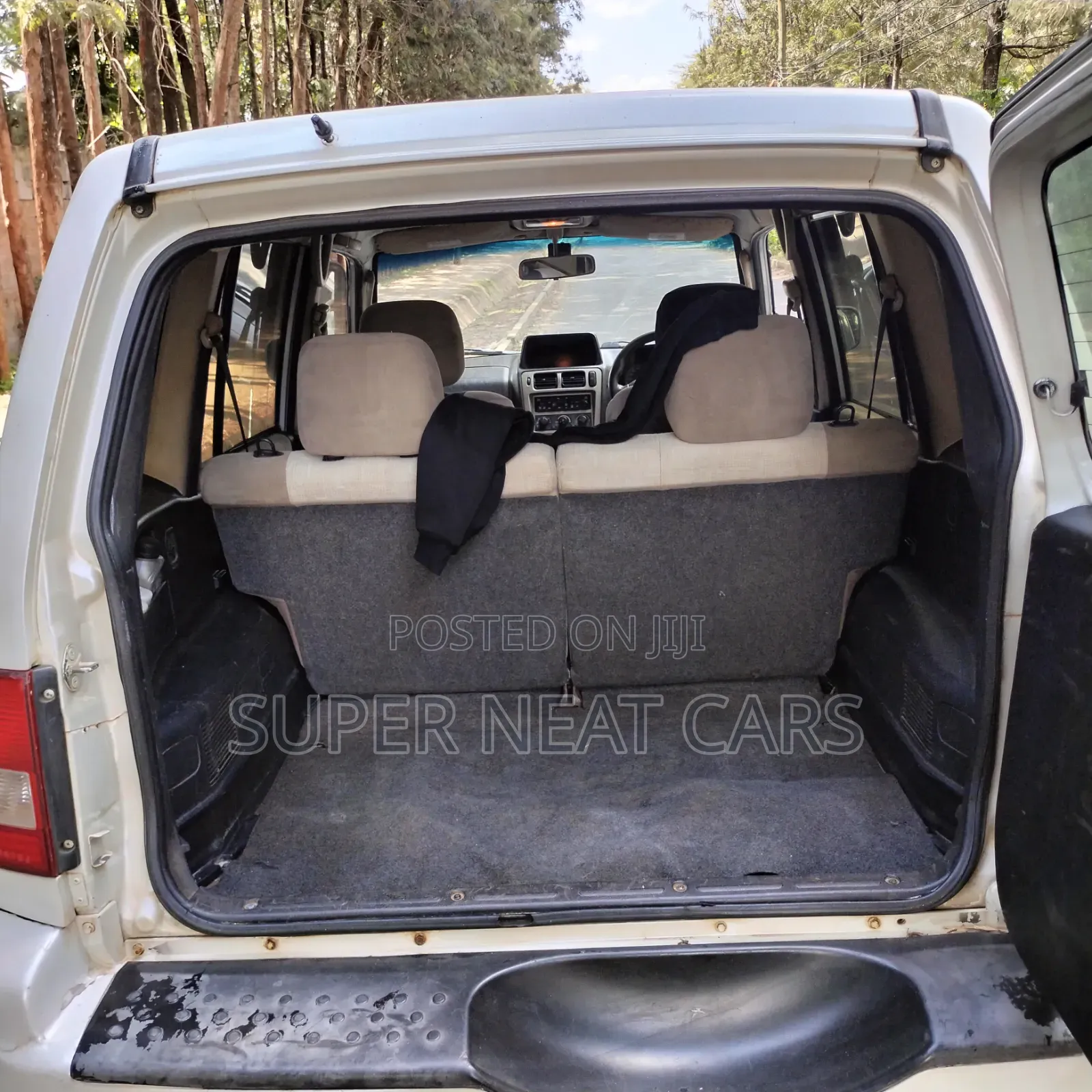 Mitsubishi Pajero IO 2003 White
