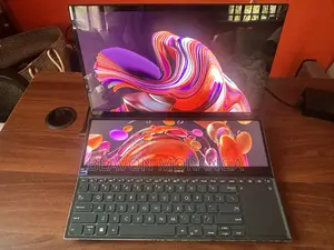Laptop Asus Zenbook Pro Duo 15 OLED 32GB Intel Core i9 SSD 1T