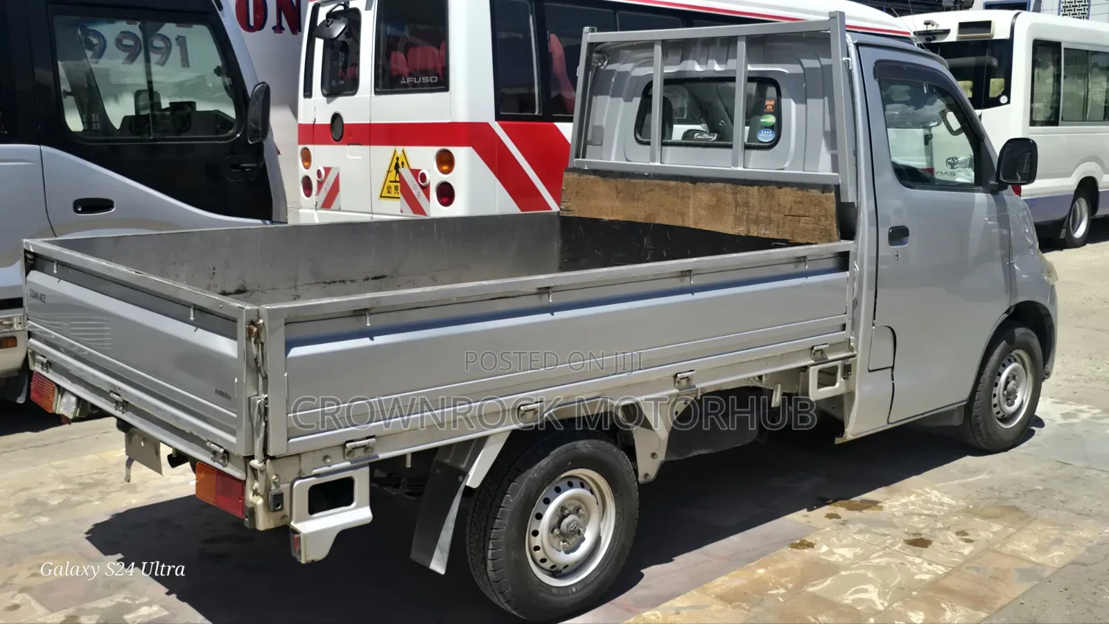 Toyota TownAce 2019 Silver