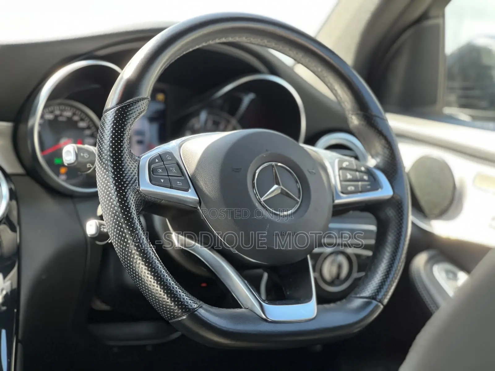 Mercedes-Benz GLC-Class 2019 Black