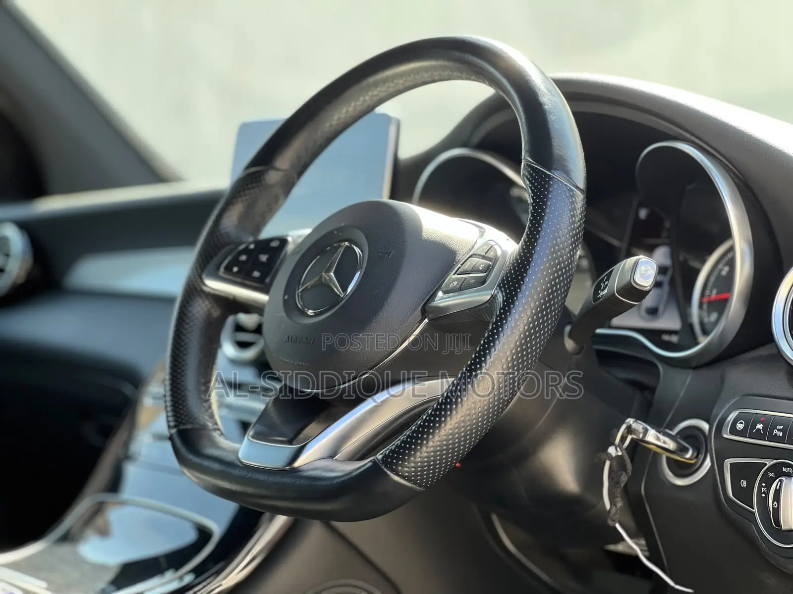 Mercedes-Benz GLC-Class 2019 Black