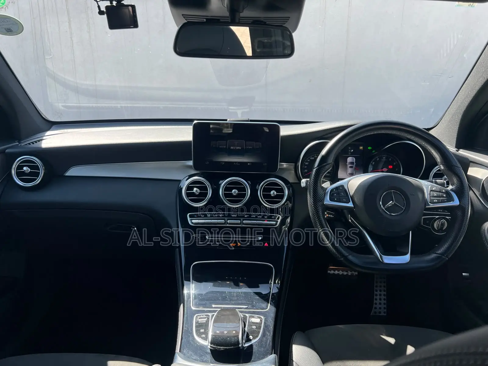 Mercedes-Benz GLC-Class 2019 Black
