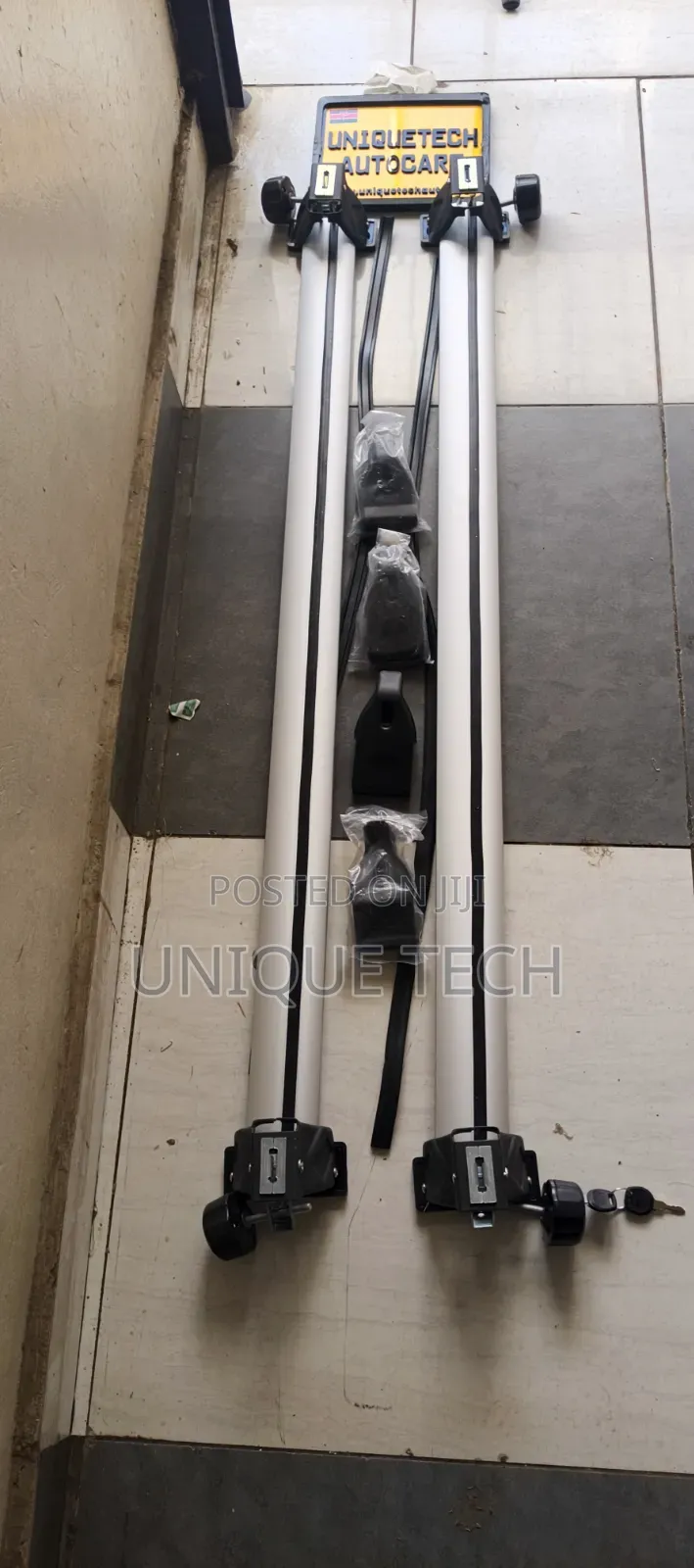 Universal Aluminium Car Roof Crossbar Carrier With Key Lock
