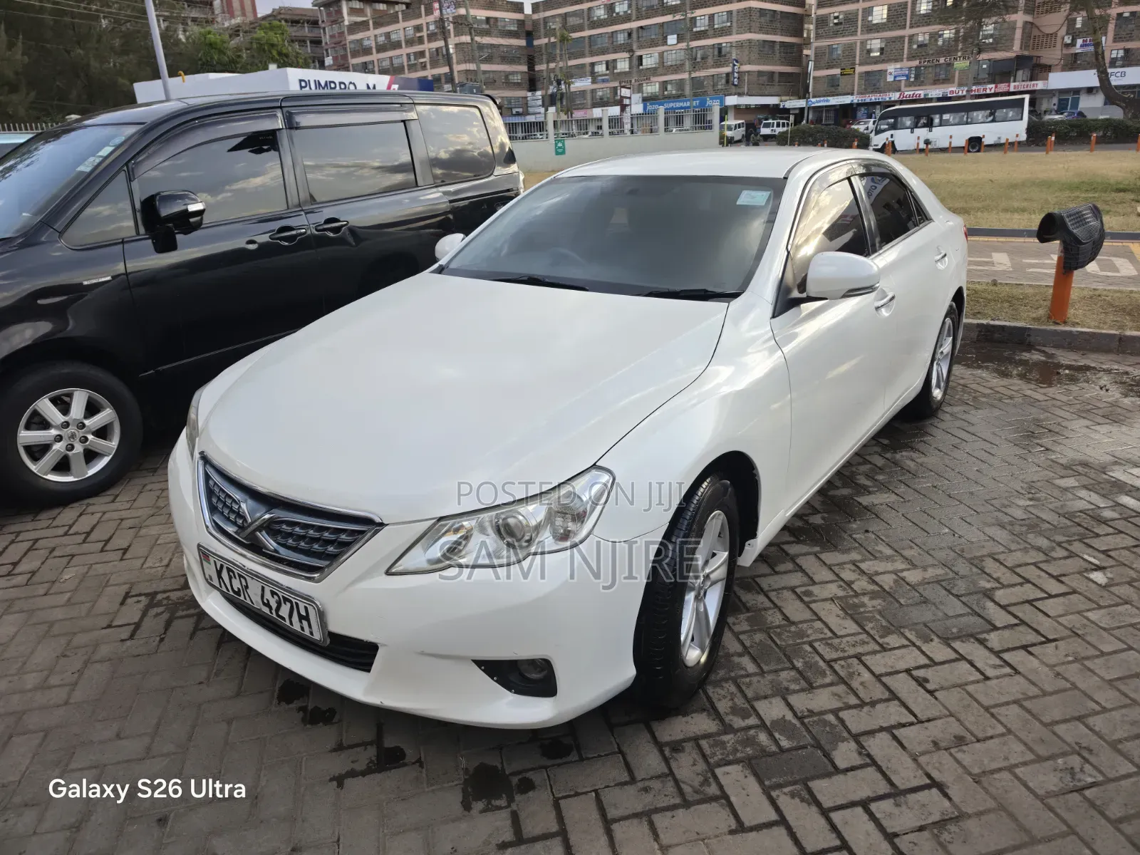 Toyota Mark X 2011 White