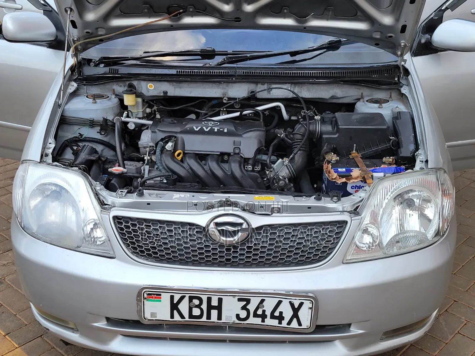 Toyota Corolla RunX 2004 Silver