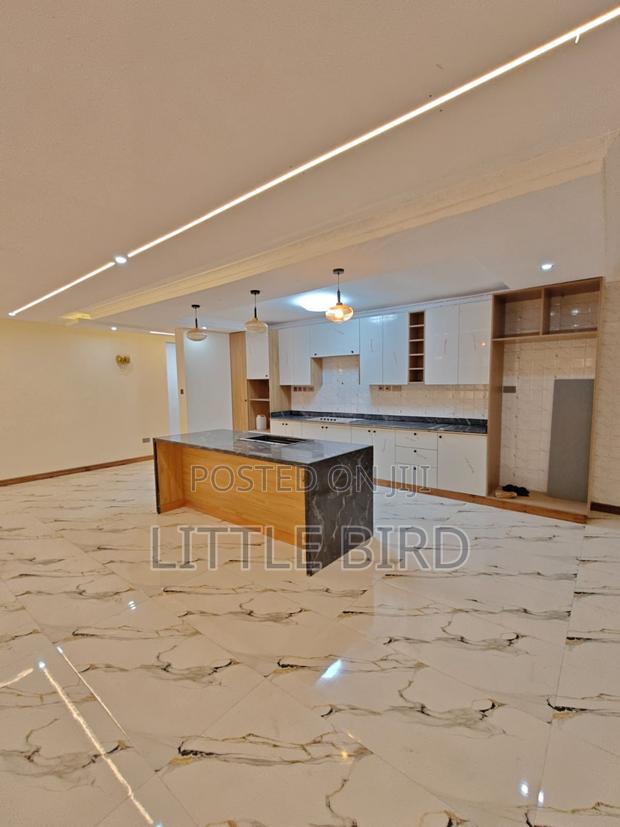 10bdrm Villa in Hardy for sale - thumbnail 7