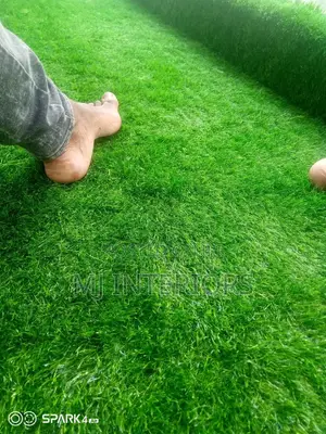 Soft Artificial Grass Carpet for Home, Office Outdoor Areas