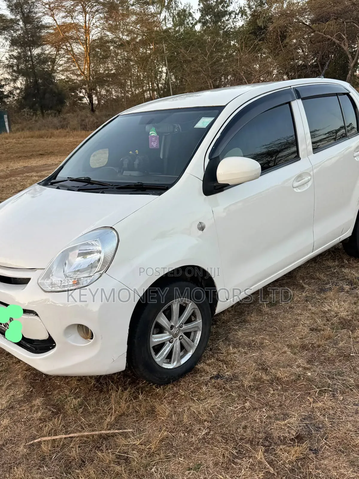 Toyota Passo 2015 White