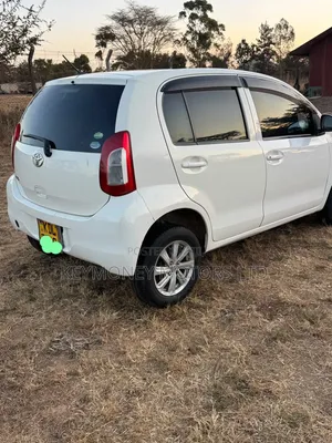 Toyota Passo 2015 White
