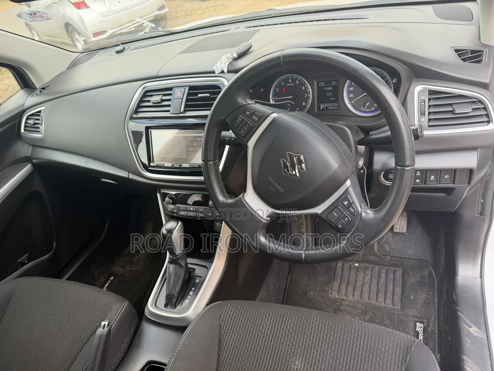 Suzuki Sx4 1.6 SUV Petrol FWD 2020 Pearl