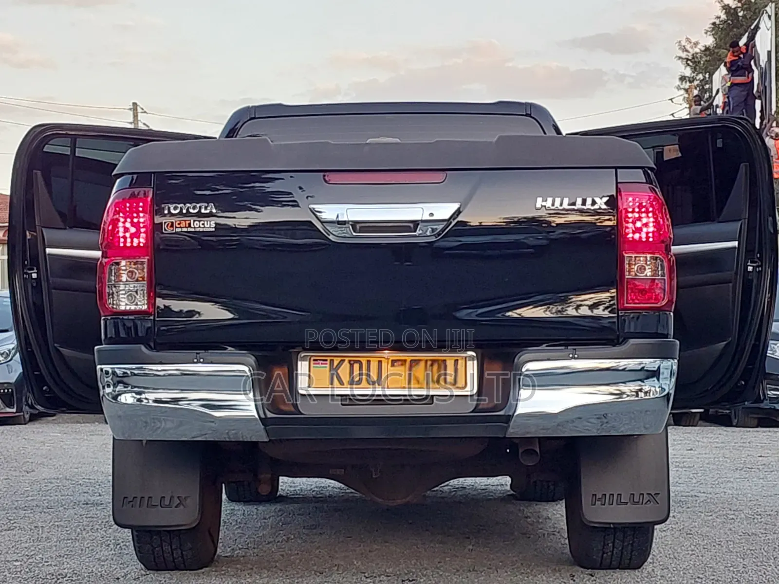 Toyota Hilux 2018 Black