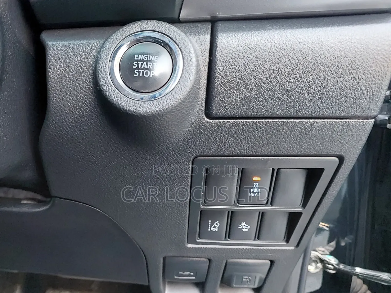 Toyota Hilux 2018 Black