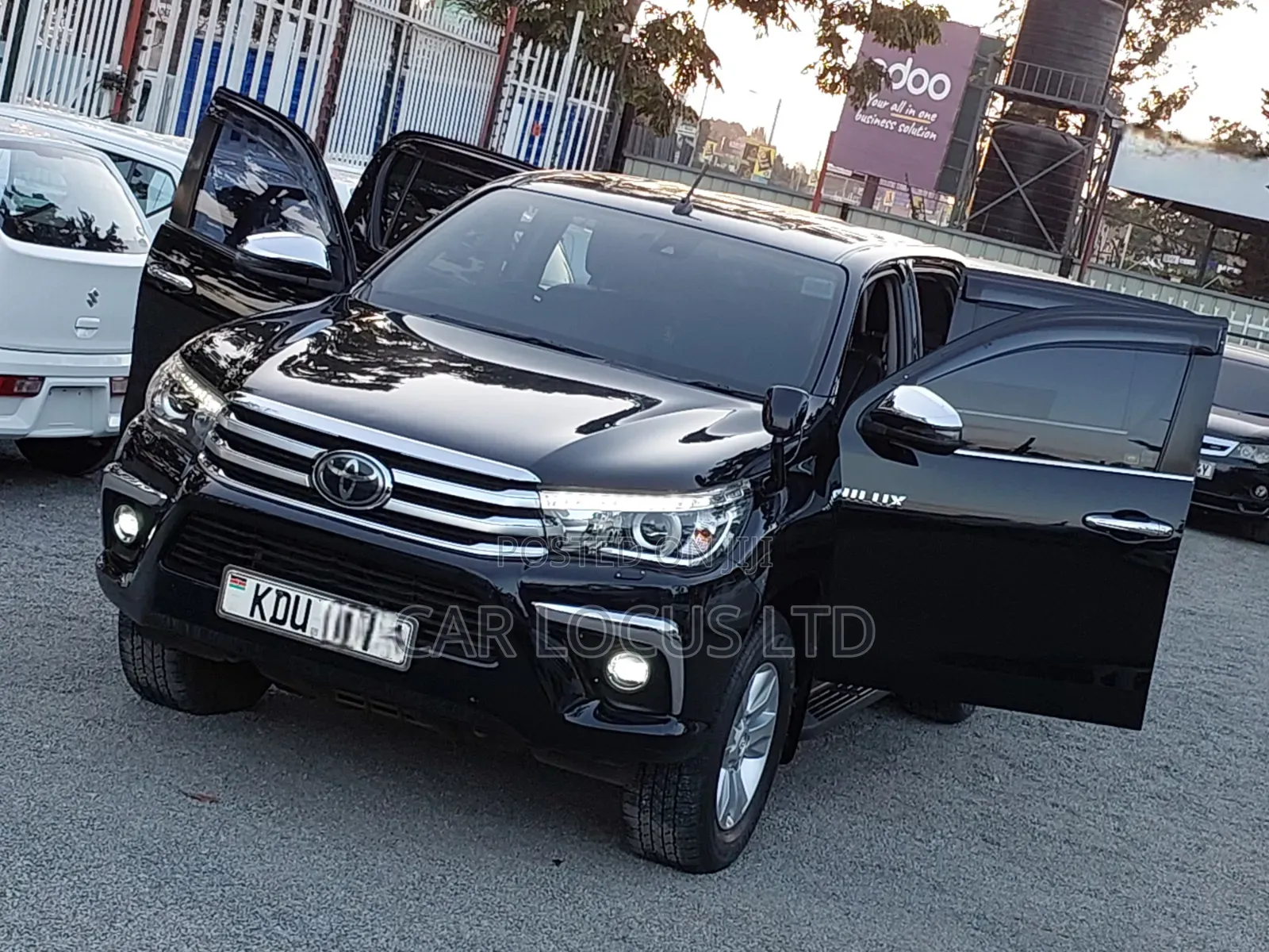 Toyota Hilux 2018 Black