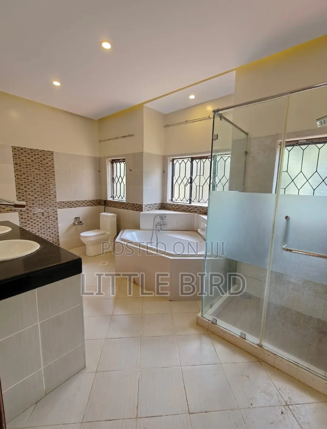 4bdrm Villa in Hardy for sale