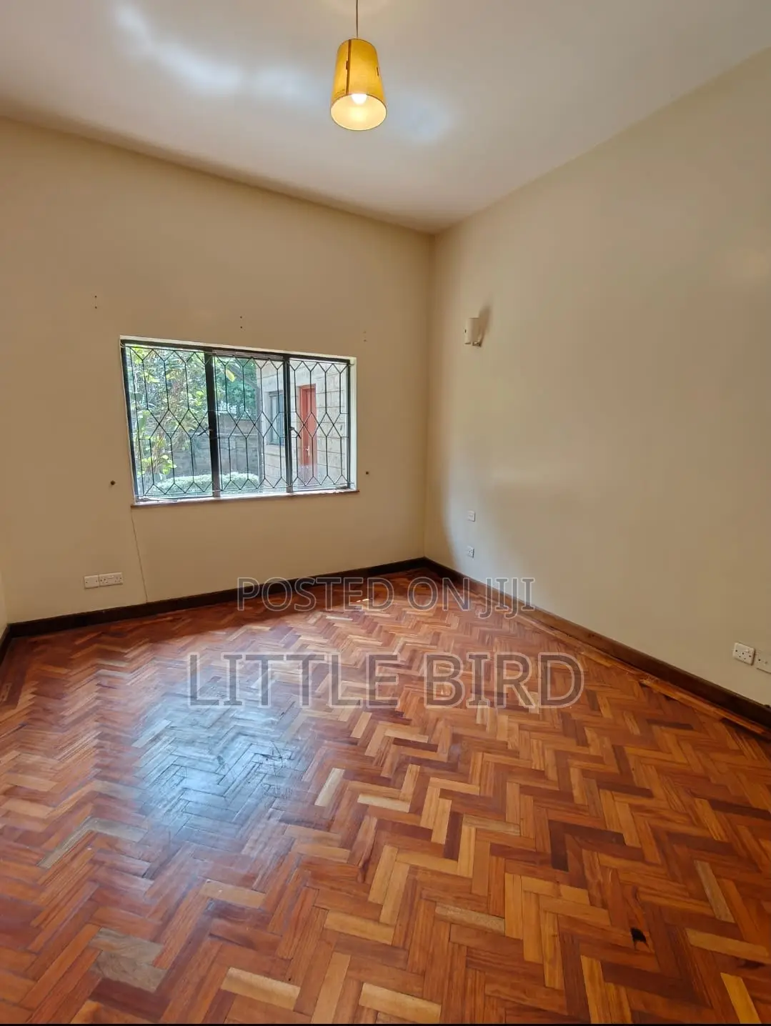 4bdrm Villa in Hardy for sale