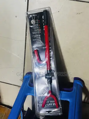Universal Steering Wheel Security Lock – Theft Protection Device