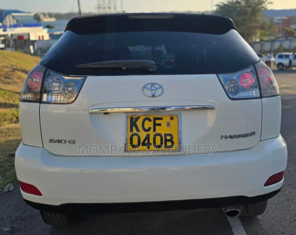 Toyota Harrier 2009 White
