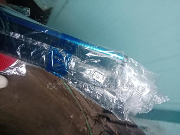 IST Window Rain Deflectors /Windbreakers - thumbnail 2