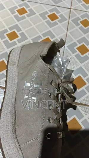 Vinco Shoes