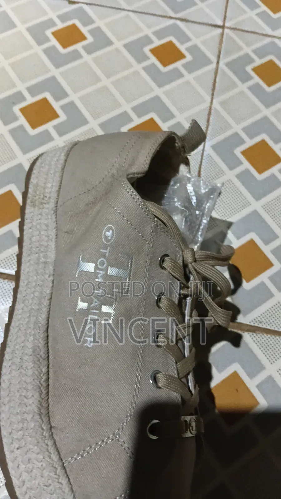 Vinco Shoes