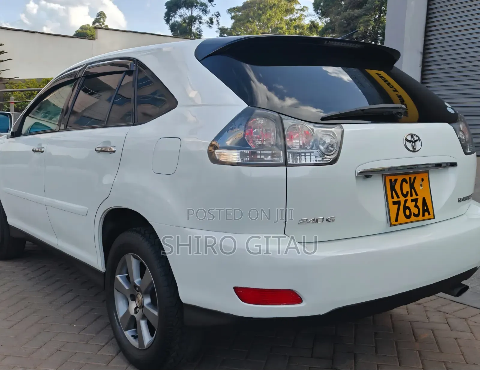 Toyota Harrier 2010 White