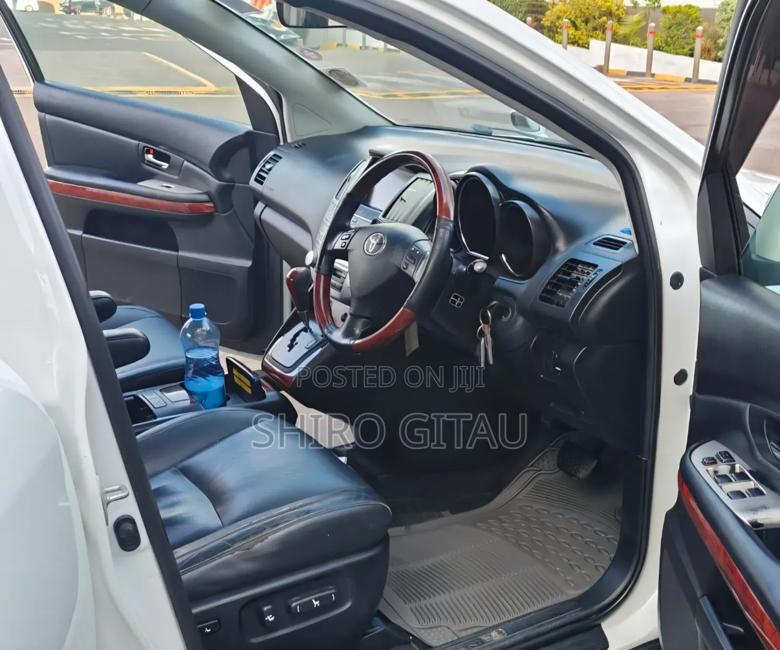 Toyota Harrier 2010 White