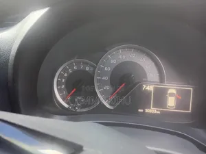 Toyota Vitz 2017 Pearl