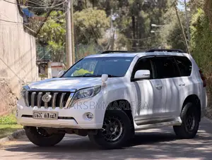 Toyota Land Cruiser Prado 2.7 i 2011 White