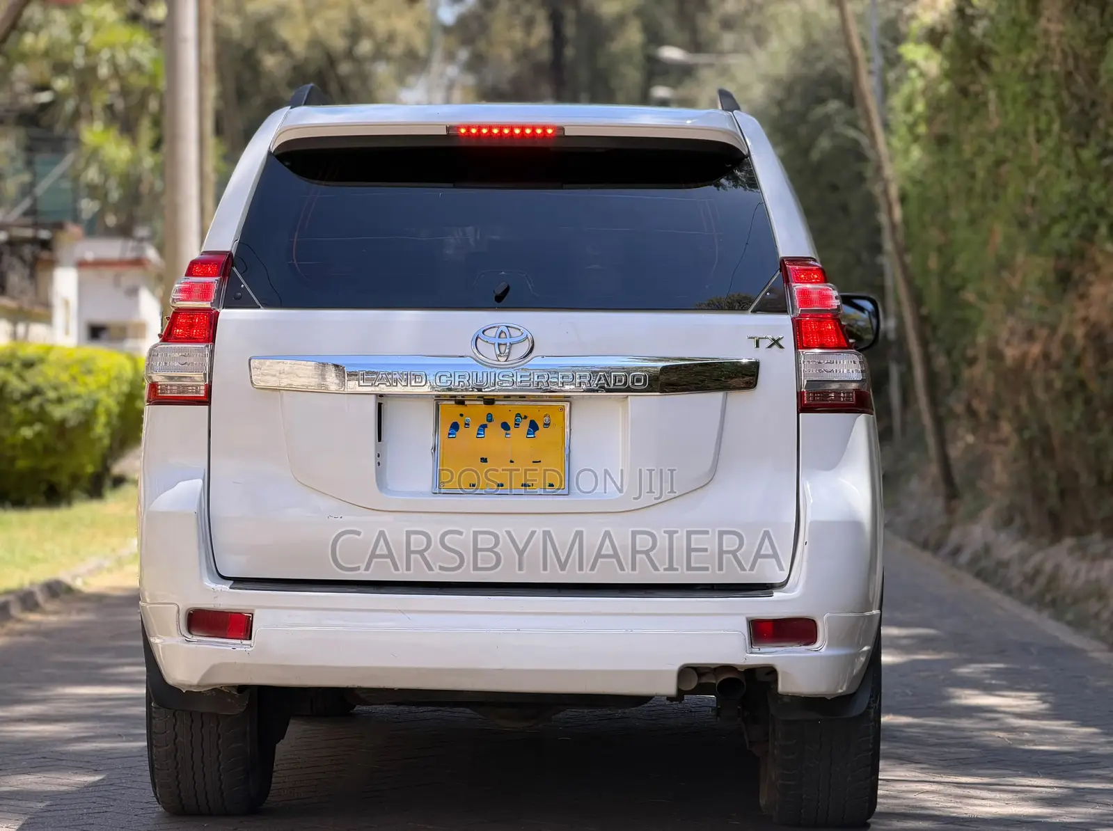 Toyota Land Cruiser Prado 2.7 i 2011 White