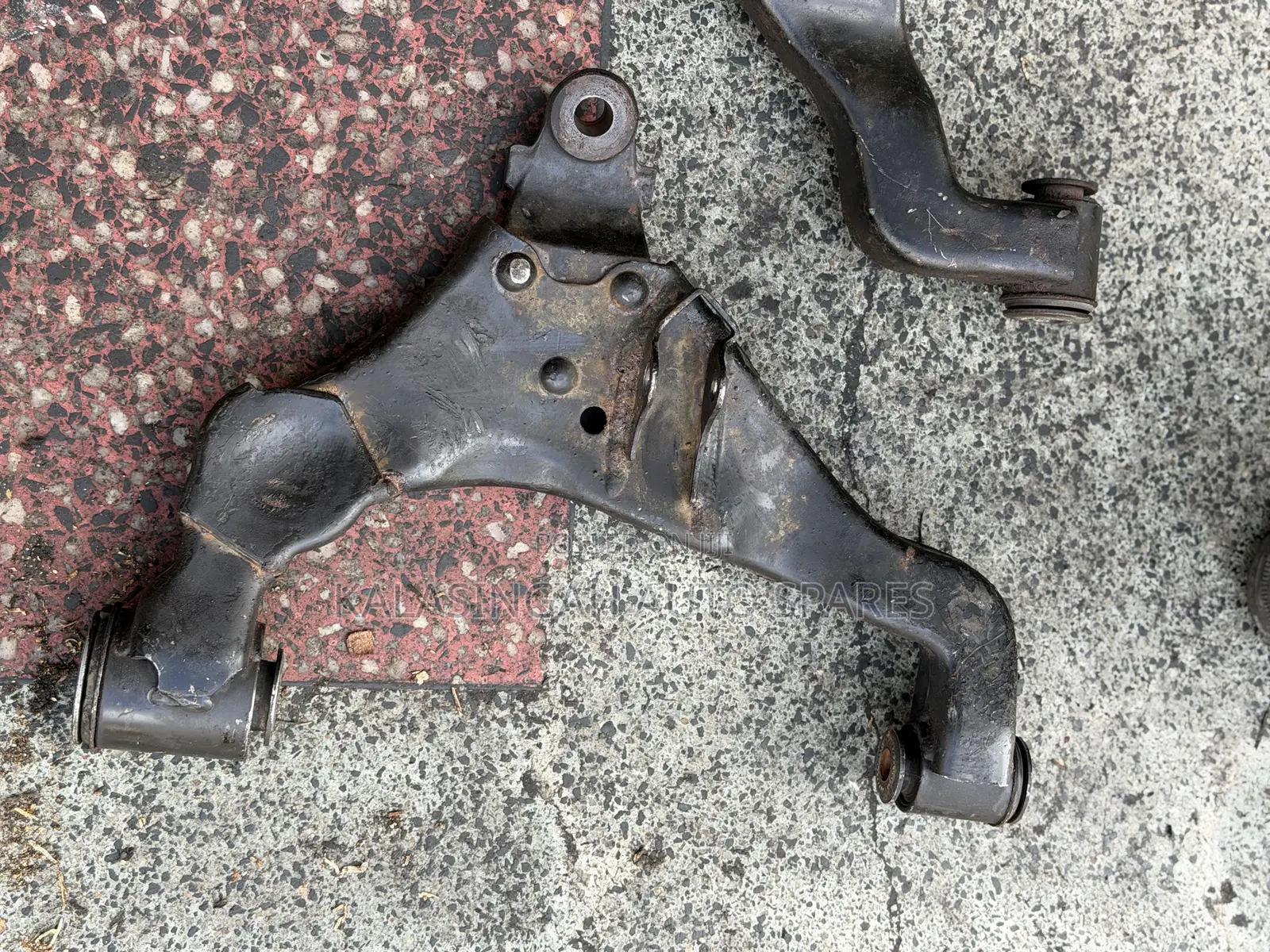 Hiace 7l Control Arms 4wd