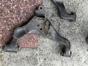 Hiace 7l Control Arms 4wd
