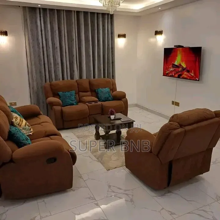 Airbnb Own Compound MOMBASA ROAD. Syokimau.mins to JKIA ,SGR TERMINUS