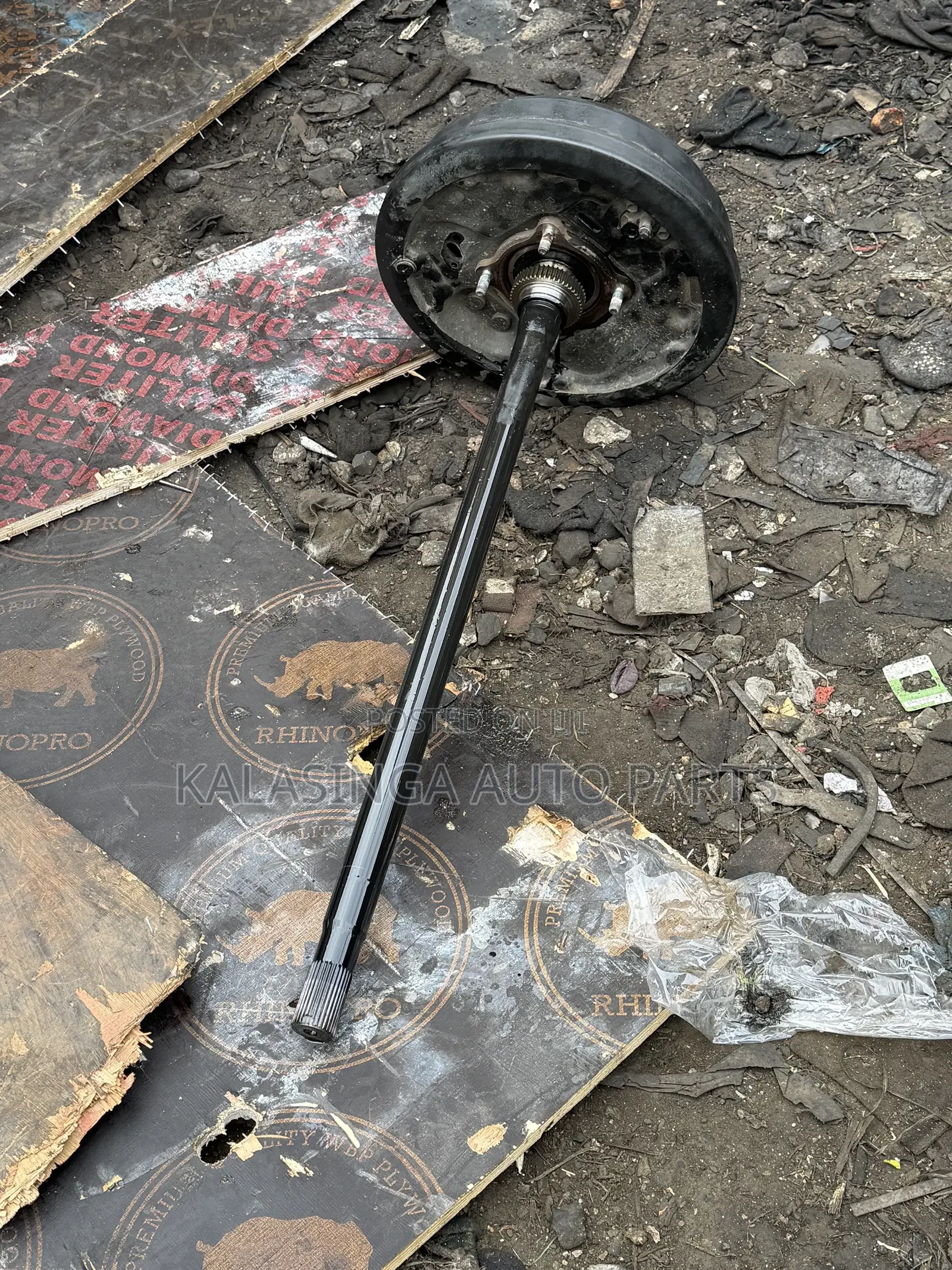 Hiace 9l Rear Axel