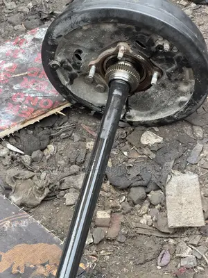 Hiace 9l Rear Axel