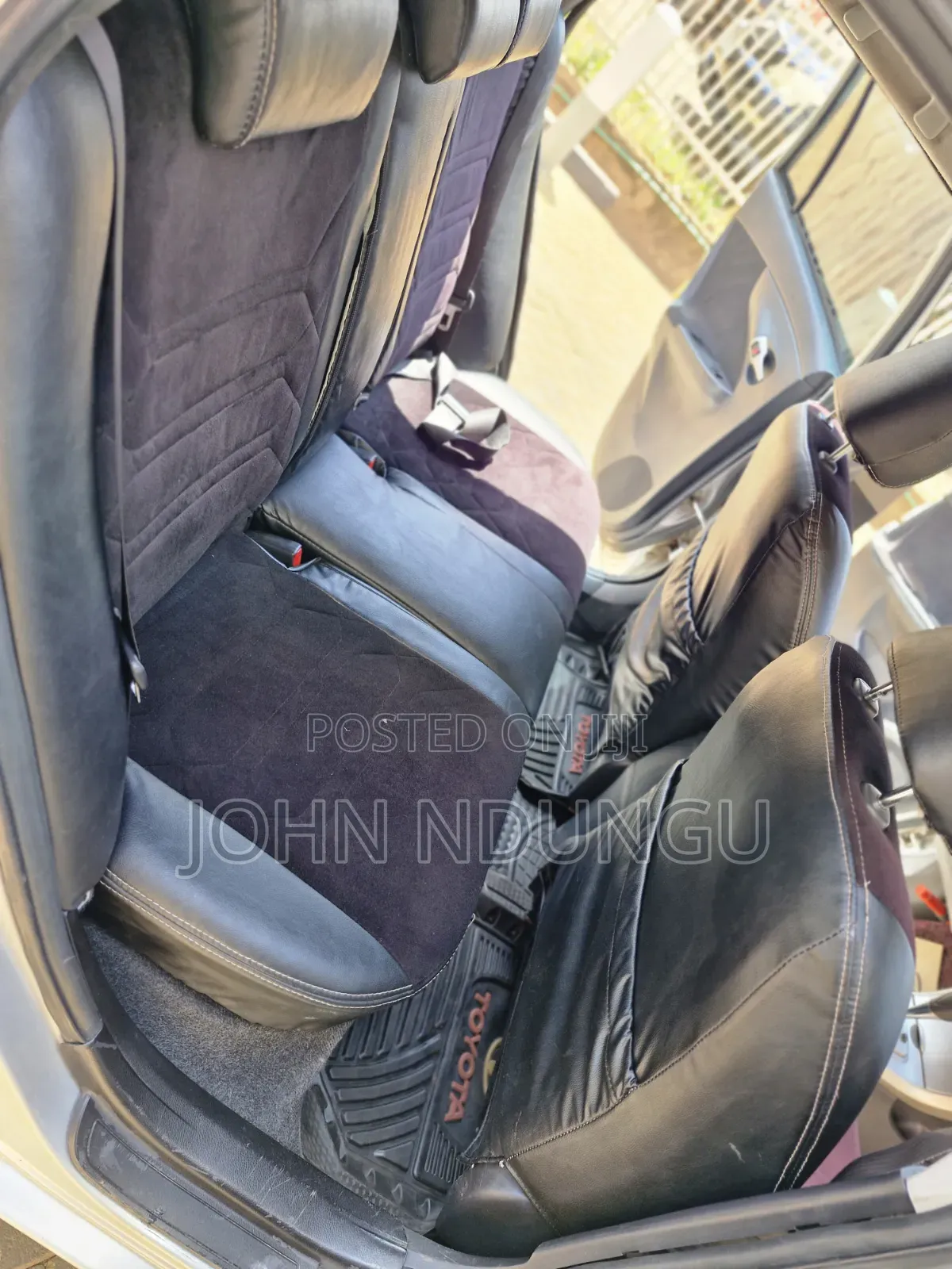 Toyota Corolla Fielder 2010 Silver