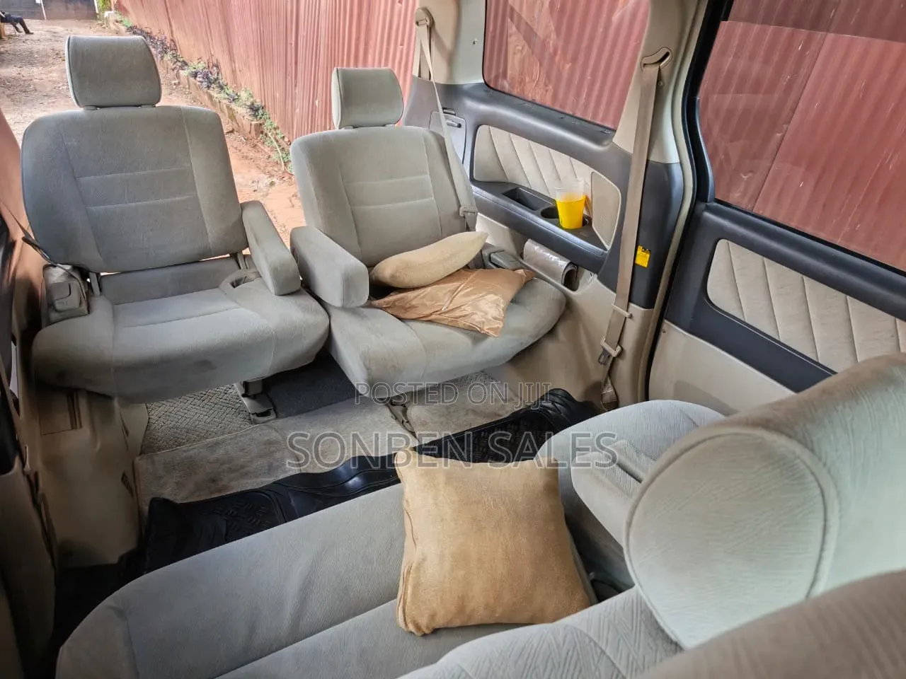 Toyota Alphard 2007 Silver
